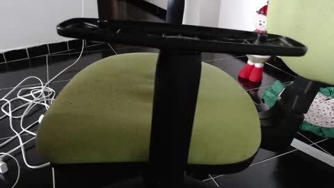 Gisella online show from December 15, 6:48 pm