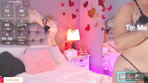 Snapshot of gisellenoah chatting on February 28, 11:47 am GiselleNoah online show from February 28, 11:47 am
