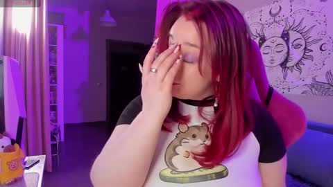 Snapshot of gitera_ chatting on March 3, 10:42 pm AlexaMillis online show from March 3, 10:42 pm