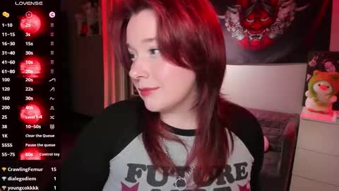 Snapshot of gitera_ chatting on September 26, 10:18 pm AlexaMillis online show from September 26, 10:18 pm