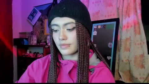 Giulietta online show from December 18, 3:58 am