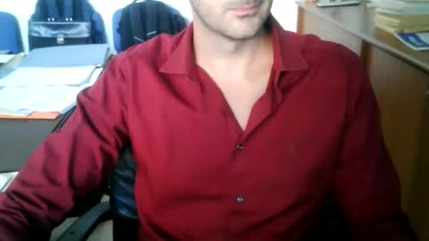 Snapshot of giuseppevai1 chatting on September 18, 9:02 am giuseppevai1 online show from September 18, 9:02 am