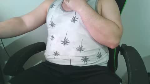 JuicyThickkkDaddy online show from October 27, 11:16 pm