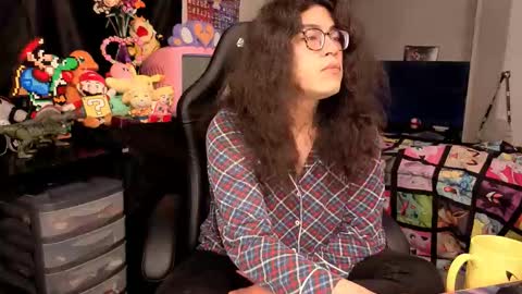 glaceon9 online show from October 28, 11:11 am