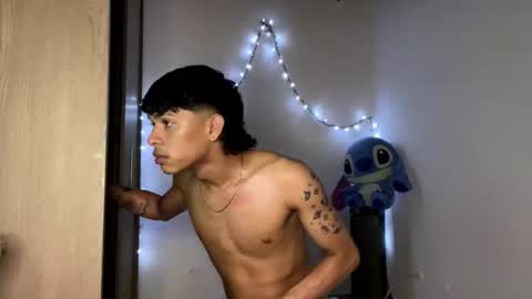 glen_connor_11 online show from January 19, 2:21 am