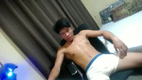 Snapshot of glenndou_daxs chatting on September 9, 6:57 am glenndou_daxs online show from September 9, 6:57 am