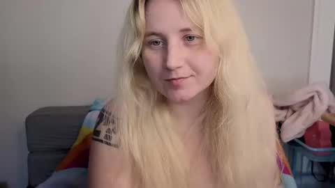 Glitch online show from September 15, 7:15 pm