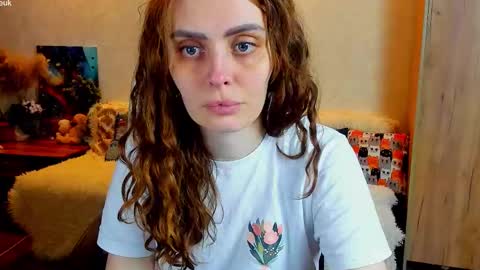 Gloria Wood online show from March 23, 6:24 pm