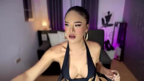 shy online show from September 11, 4:52 pm