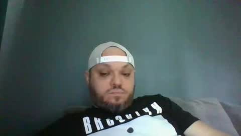 Your boy online show from April 20, 7:00 am