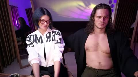   330 UTC2 girls   online show from April 14, 10:07 am