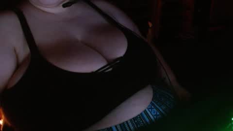 goddesslunastarr online show from December 11, 10:03 am