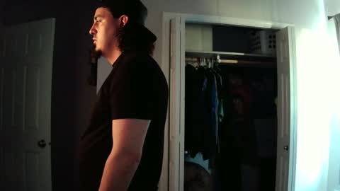 gokugarrison4334 online show from November 1, 7:46 pm