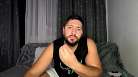 gold_alpha_boy online show from October 13, 5:15 pm