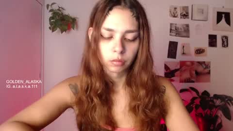 Snapshot of golden_alaska chatting on October 7, 12:17 am Alaska online show from October 7, 12:17 am
