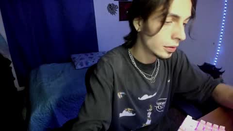 Jmmmm online show from May 2, 11:27 am