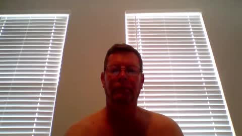 goldenbear3111 online show from September 28, 3:54 pm