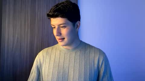 goldenknight33 online show from November 28, 4:58 pm