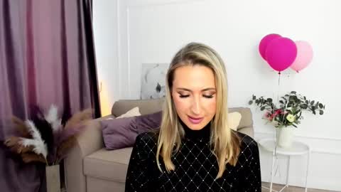 Olivia online show from September 14, 4:15 am