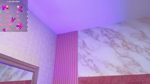 goldilockss15 online show from April 19, 11:33 am