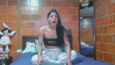 Valentina online show from December 26, 5:15 am