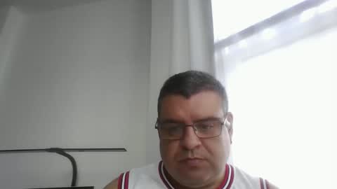 Snapshot of gomezgonz5 chatting on September 8, 3:33 pm gomezgonz5 online show from September 8, 3:33 pm