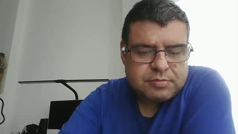 Snapshot of gomezgonz5 chatting on September 26, 1:41 pm gomezgonz5 online show from September 26, 1:41 pm