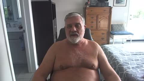 Michael online show from January 3, 9:15 pm