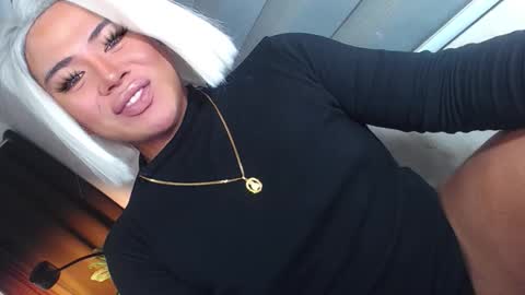 Samantha online show from February 5, 1:31 am