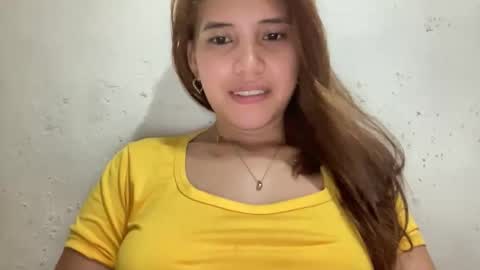 Lyn online show from May 13, 2:21 am