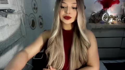 Amanda rose online show from March 10, 7:11 am