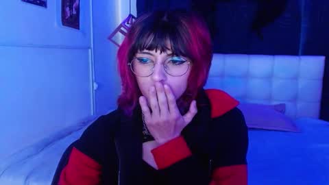 goth_minerva online show from October 15, 2:40 pm