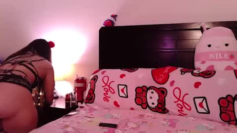 gothbaby305 online show from February 2, 2:09 am