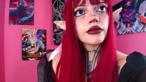 GothGaby online show from December 14, 3:46 am