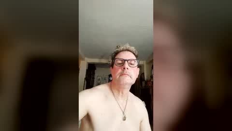 gps1117394228 online show from May 29, 7:17 pm