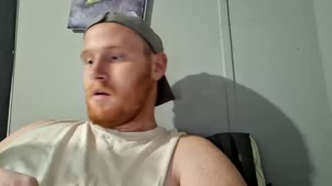 Snapshot of gr8ginger chatting on December 15, 4:37 pm GR8Ginger online show from December 15, 4:37 pm