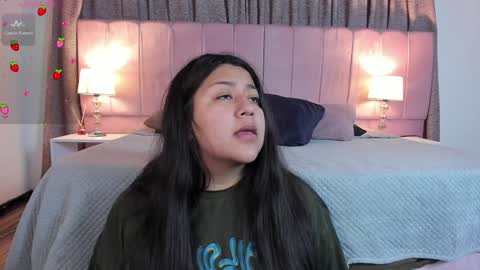 Snapshot of grace77_ chatting on February 6, 12:04 pm Grace online show from February 6, 12:04 pm