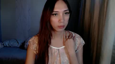 HoneyGrace online show from March 27, 8:26 am