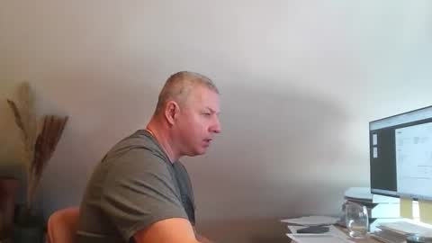 grau197077 online show from March 9, 10:53 am