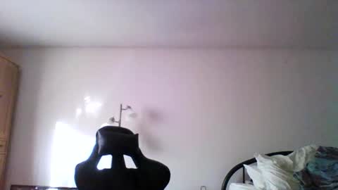 Snapshot of greatgazu chatting on January 4, 8:27 pm hotforyou69 online show from January 4, 8:27 pm