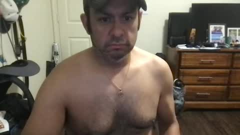 Snapshot of greg78652 chatting on February 13, 4:11 am greg78652 online show from February 13, 4:11 am