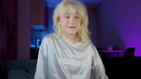 Greg-independent model online show from September 18, 9:41 pm