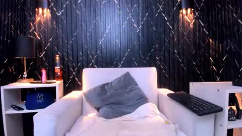 GregorySforza online show from November 28, 1:57 am