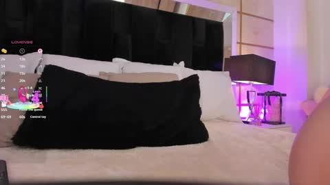 Greta Velvet  online show from October 29, 7:58 pm