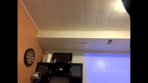 Perfectlyaveragesavage online show from December 15, 4:30 am