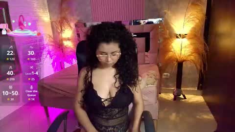    online show from January 8, 6:14 pm