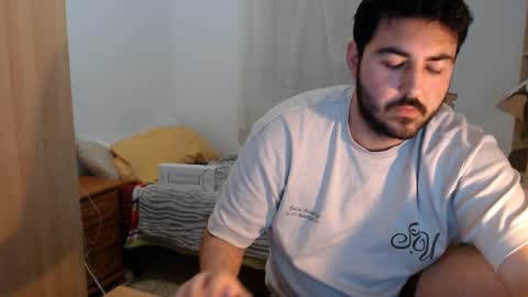 Snapshot of gsendra chatting on January 29, 4:08 pm gsendra online show from January 29, 4:08 pm