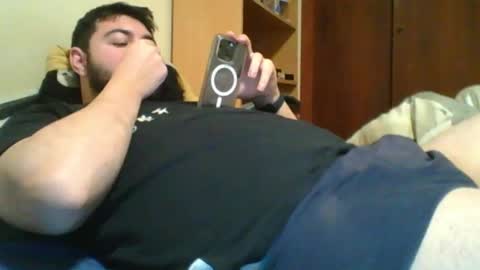 Snapshot of gsendra chatting on March 2, 9:21 am gsendra online show from March 2, 9:21 am