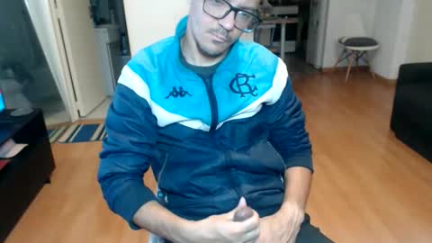 guachin_new online show from May 29, 3:37 am