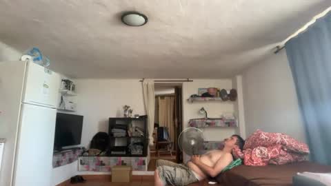 guardiannif_ online show from June 19, 9:15 am